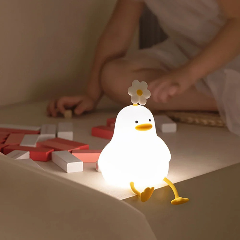Niedliches Nachtlicht für Kinder in Entenform mit warmem Licht und einstellbarer Helligkeit