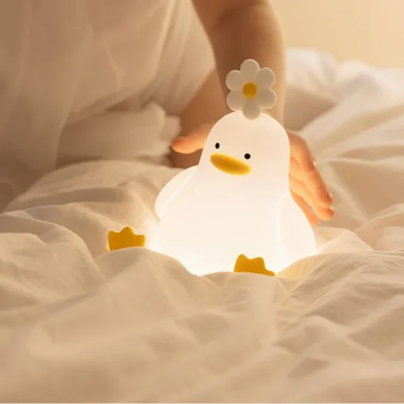 Niedliches Nachtlicht für Kinder in Entenform mit warmem Licht und einstellbarer Helligkeit
