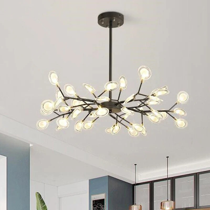 Moderner, von Glühwürmchen inspirierter LED-Kronleuchter aus Acryl und Eisen, erhältlich in verschiedenen Größen für Wohnzimmer, Schlafzimmer oder Essbereiche.