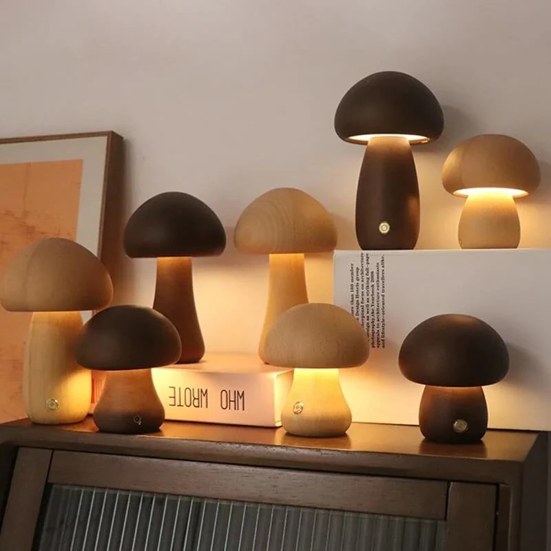 LED-Lampe aus Holz in Pilzform mit einstellbarer Helligkeit und wiederaufladbarem Akku.
