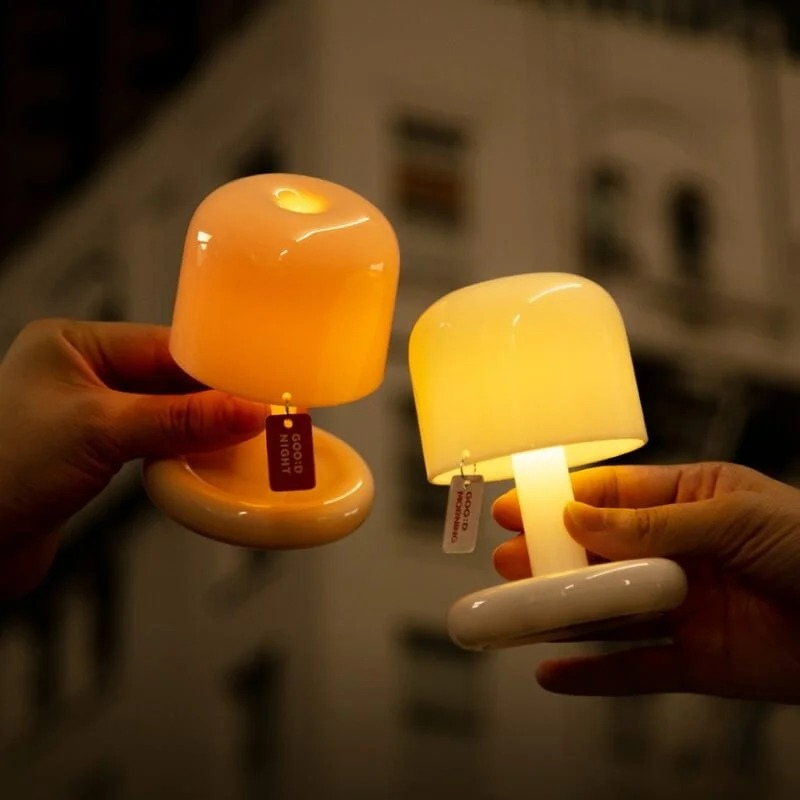 Mini-Sonnenuntergangslicht mit USB-Ladung, strahlt ein warmes, romantisches Licht aus