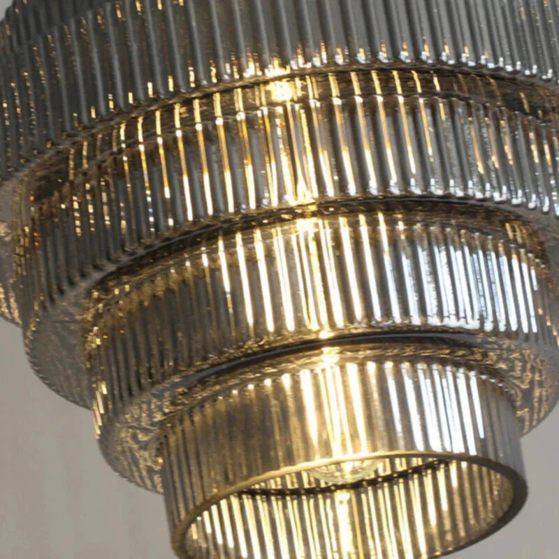 Retro glass pendant lamp with brass finish, ideal for dining rooms and living spaces