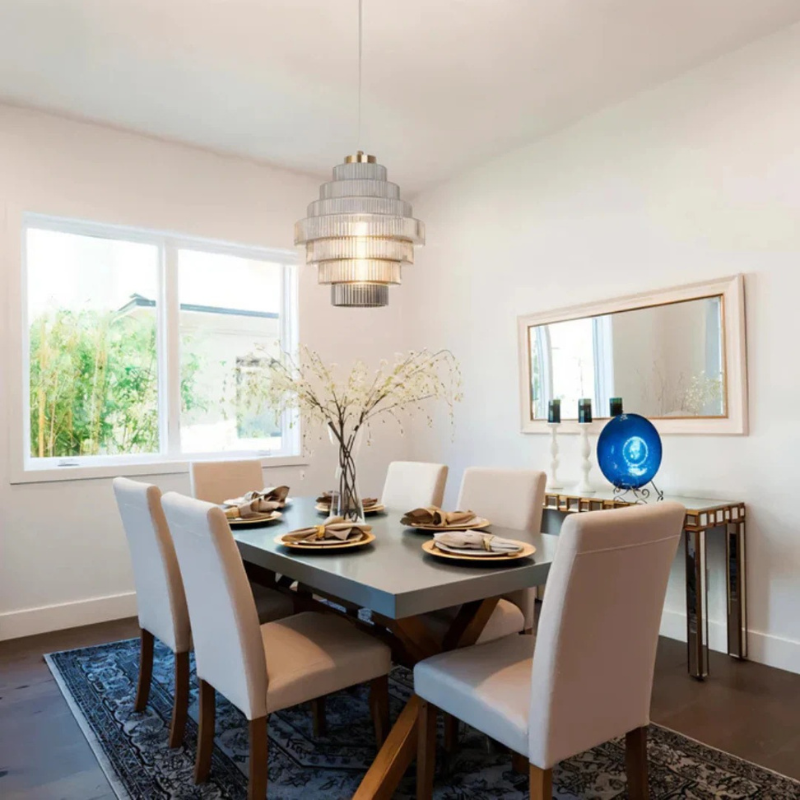 Retro glass pendant lamp with brass finish, ideal for dining rooms and living spaces