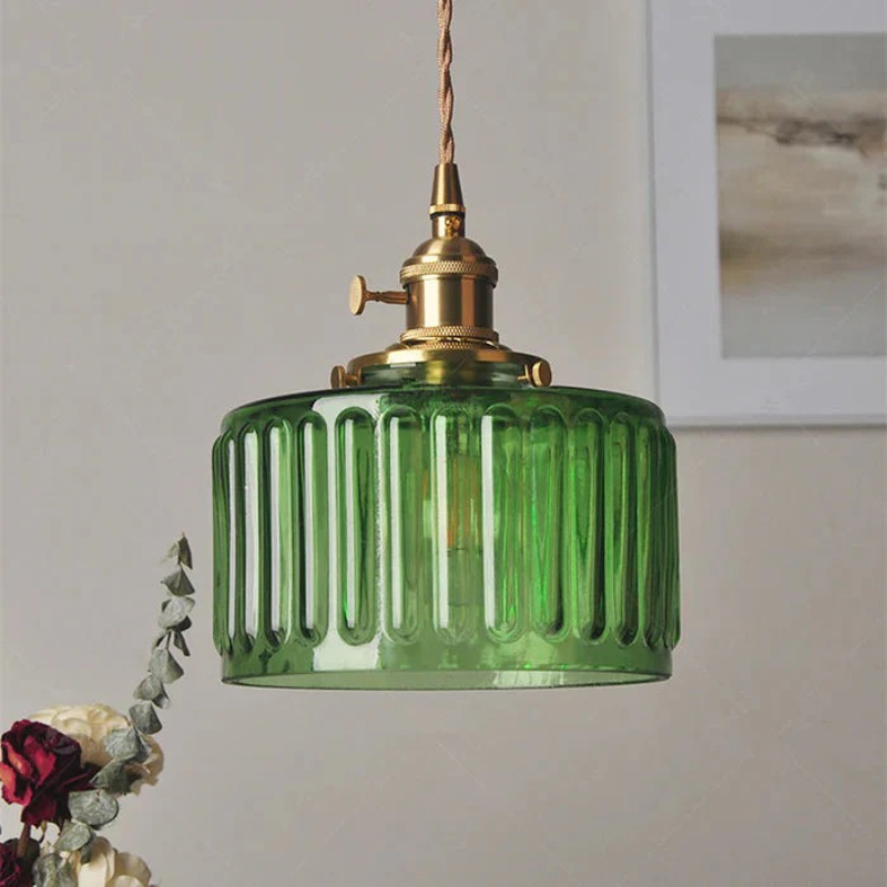 Retro-Pendelleuchte mit kurzem Zylinder aus gewelltem Glas, Chromoberfläche, einstellbarer Höhe und warmem, einladendem Licht für Schlafzimmer, Esszimmer oder Wohnzimmer.