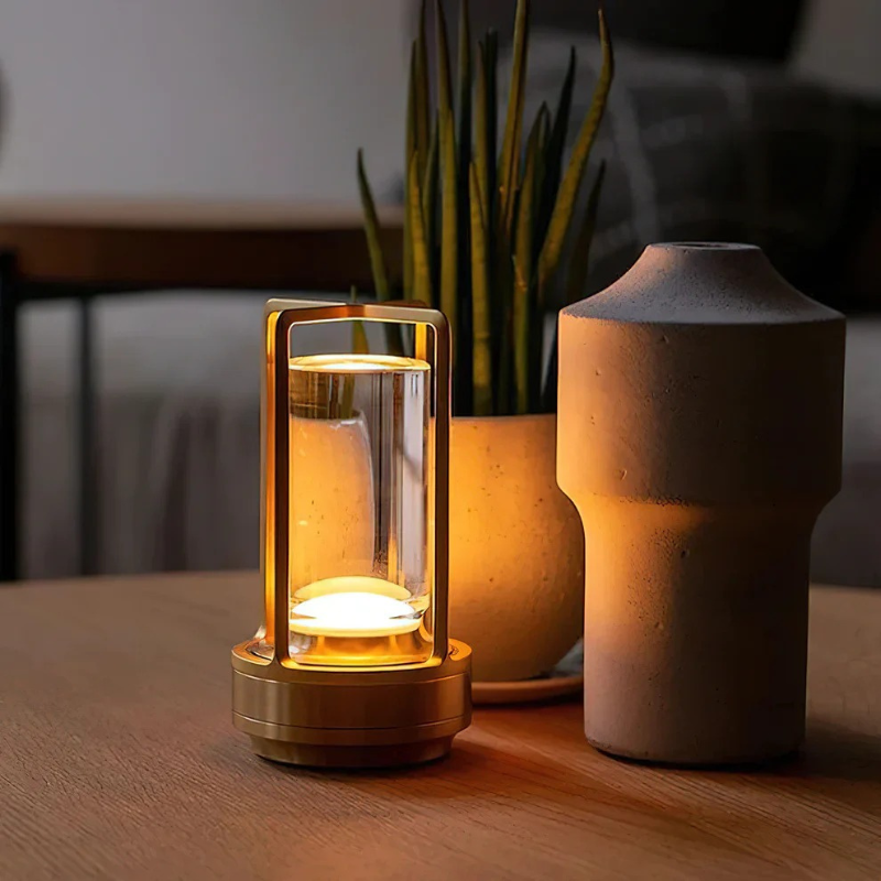 Elegante Kristall-Tischlampe mit Touch-Dimmer und wiederaufladbarem USB-Design