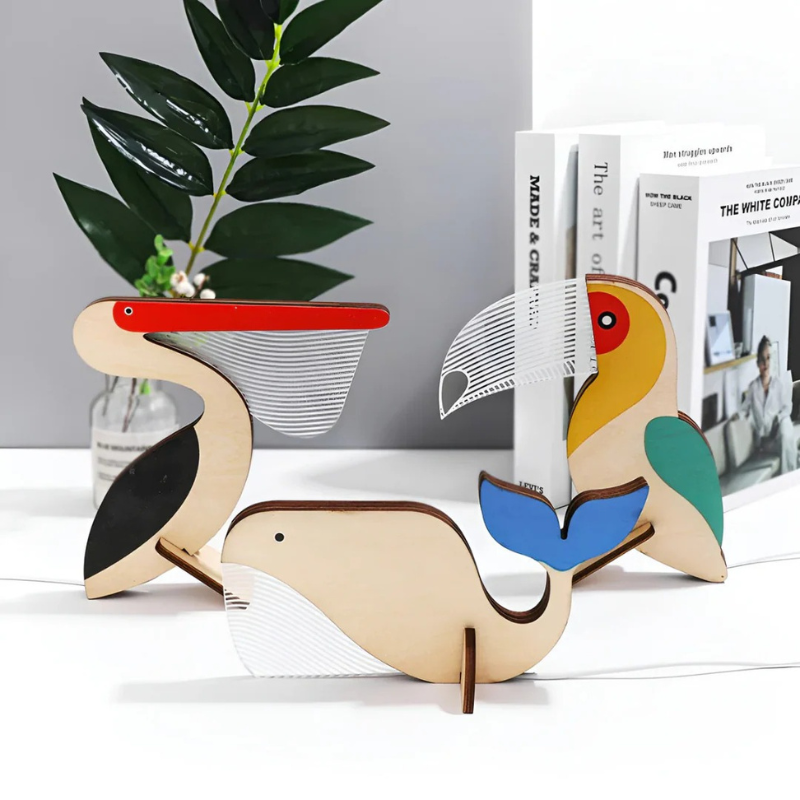 LED-Tischlampe aus Holz und Acryl mit warmweißem Licht und magischem Schein