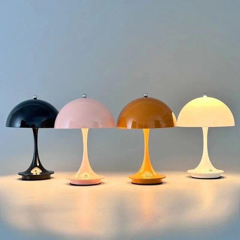 Moderne kabellose Tischleuchte mit warmem LED-Licht