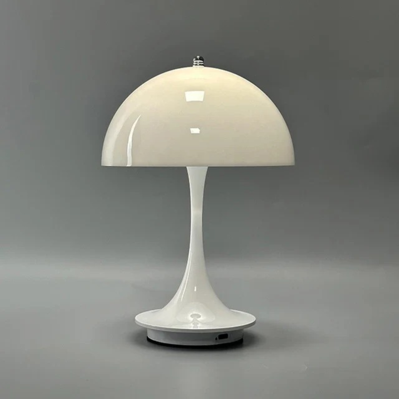 Moderne kabellose Tischleuchte mit warmem LED-Licht