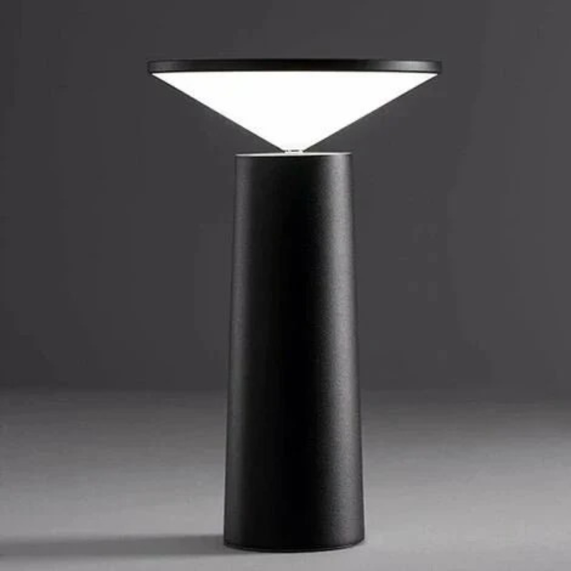 Moderne dimmbare LED-Tischleuchte mit drehbarem und neigbarem Schirm, wiederaufladbares kabelloses Design.