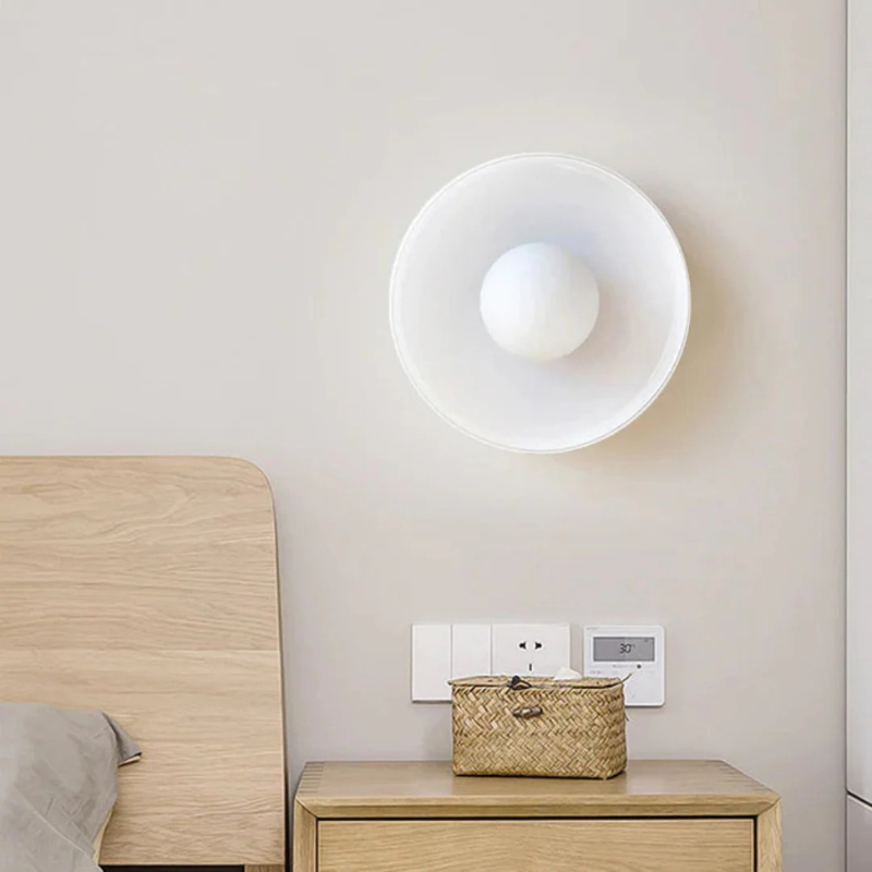 Moderne runde LED-Deckenleuchte mit Glasoberfläche, energieeffiziente Beleuchtung für Wohn- und Schlafzimmer