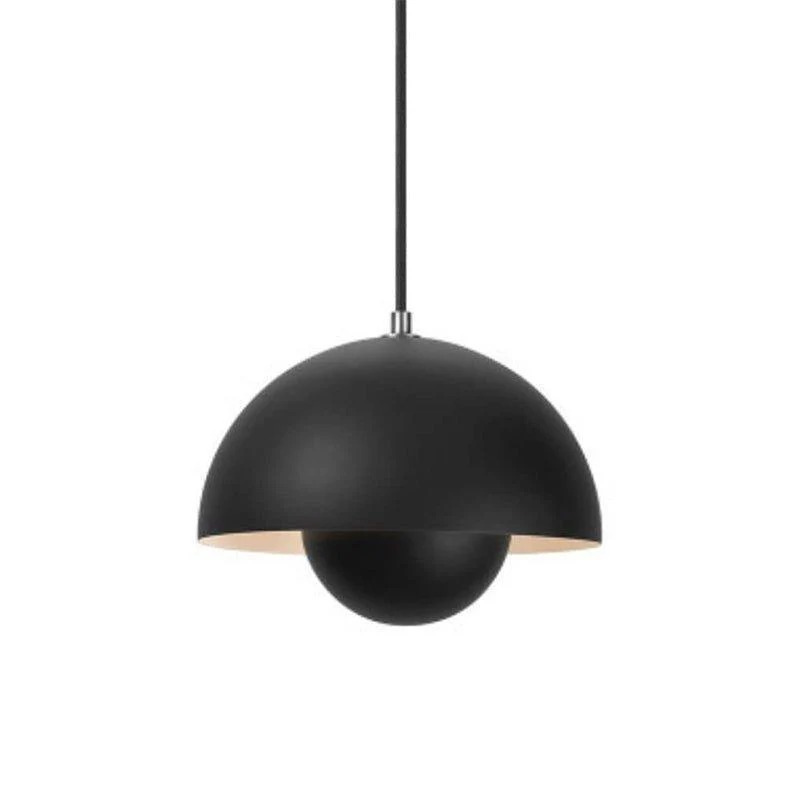 Moderne skandinavische Blumenstrauß-Pendelleuchte mit verstellbarem Kabel, Design aus Metall und Glas, geeignet für Esszimmer oder Küche.