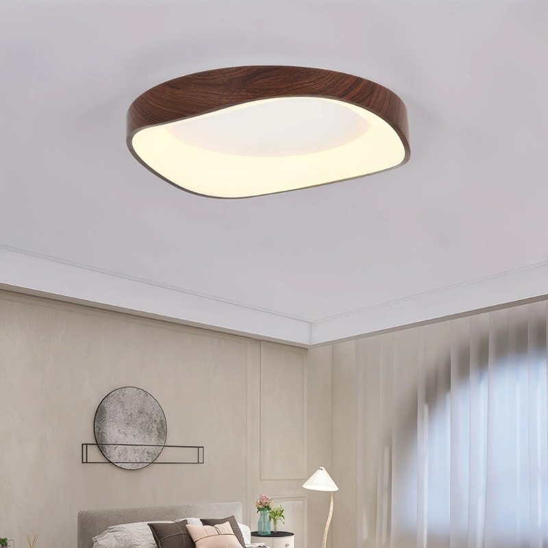 Skandinavische Holzdeckenleuchte mit LED-Beleuchtung, umweltfreundliche moderne Deckenleuchte im Naturholzdesign, in verschiedenen Größen erhältlich.