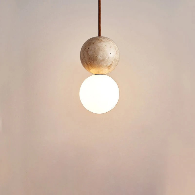 Cremefarbene Wabi Sabi Pendelleuchte mit warmem 3500K-Licht für Ess- und Wohnzimmer.