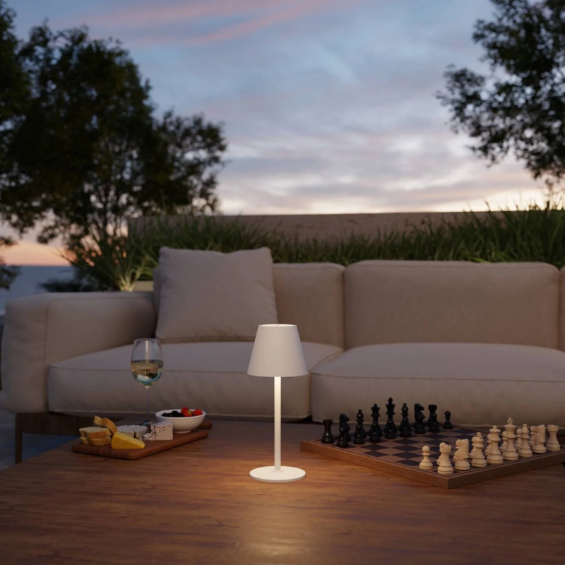 Moderne, wiederaufladbare Tischleuchte mit warmem Licht, Touch Control und schlankem Design